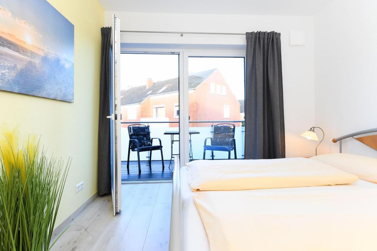 Ferienwohnung Strandloper Esens Exterior foto
